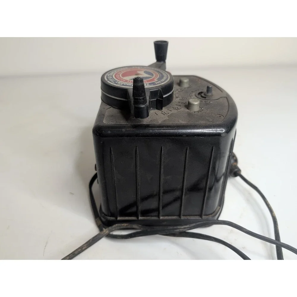 Vintage Lionel Train Master Type 